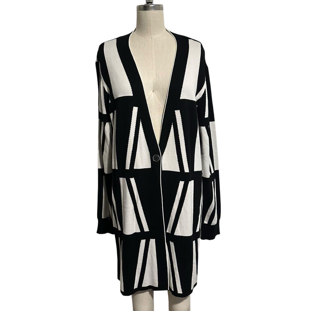 NWT Chico’s Deep V Cardigan Sweater Black & White Size 2/Large